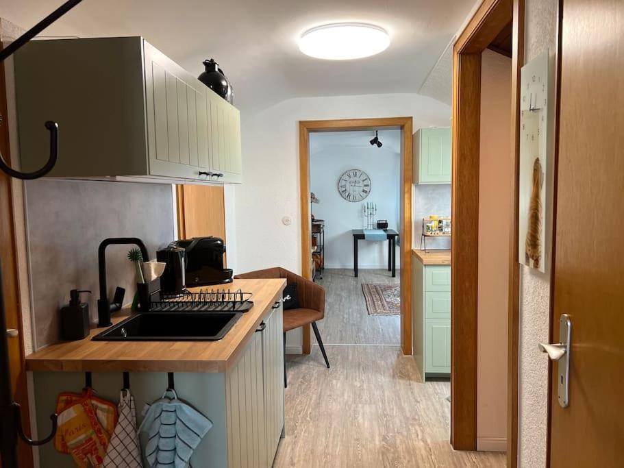 Gemuetliches Apartment Fuer Messe, Job & Kurzurlaub Im Gruenen, Naehe Duesseldorf Meerbusch Luaran gambar